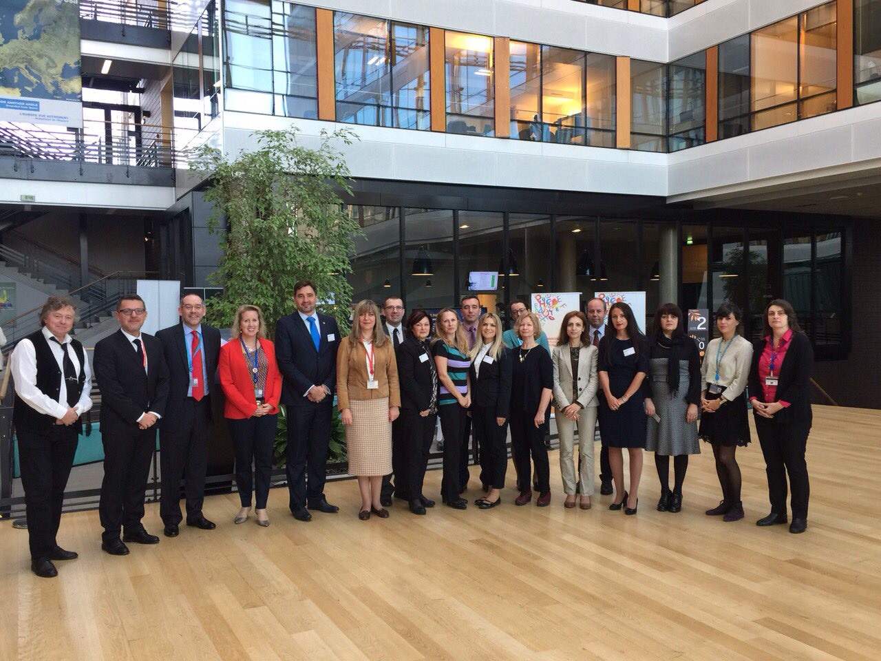 Slika /slike/5. sastanak Upravnog odbora.jpg